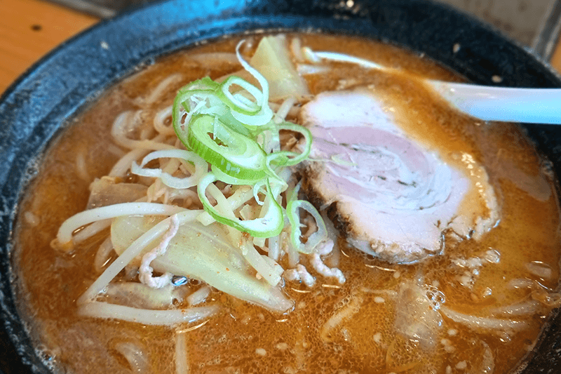 支笏湖近くで食べた味噌カレーラーメン